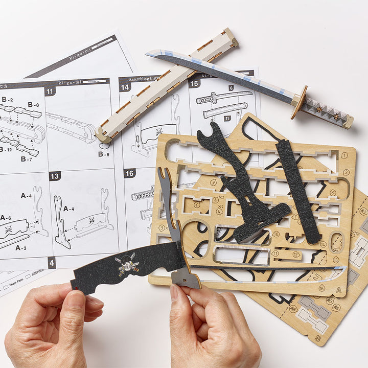 Wooden　Art　ki-gu-mi　ロロノア・ゾロの刀　和道一文字